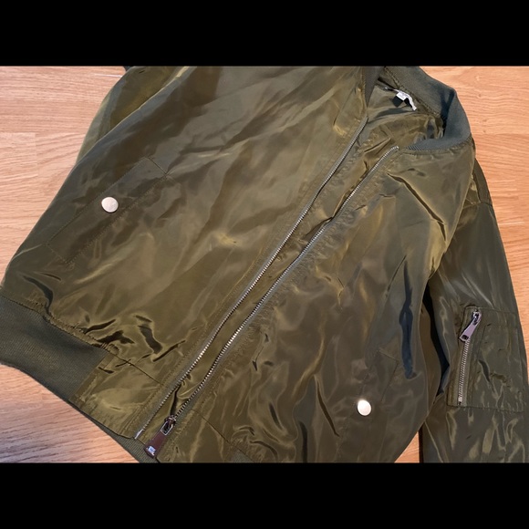 army green jacket - Picture 2 of 2